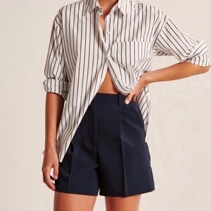 Abercrombie & Fitch Women’s Sloane High Rise Tailored Shorts
